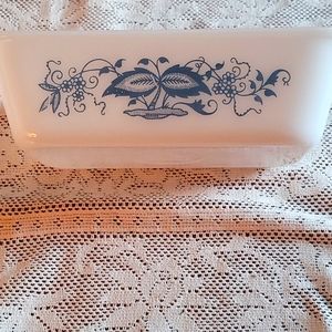 Glasbake Blue Onion Loaf Pan